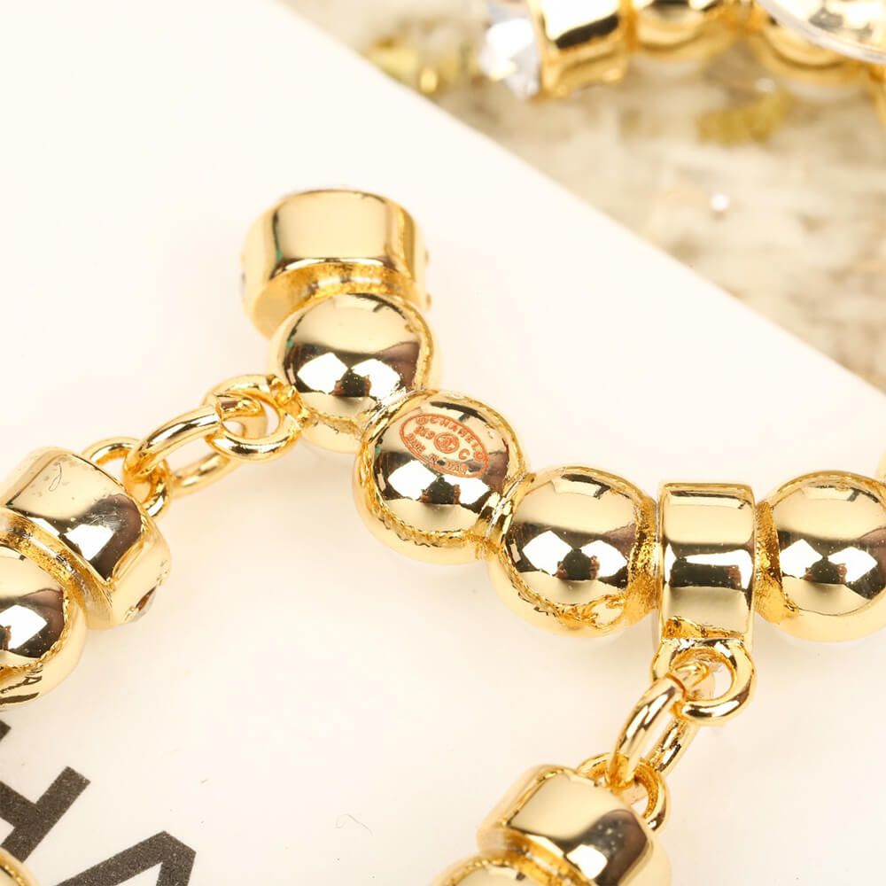 Ch**el PEARL EARRINGS
