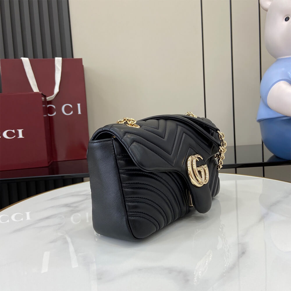 GG Marmont medium shoulder bag