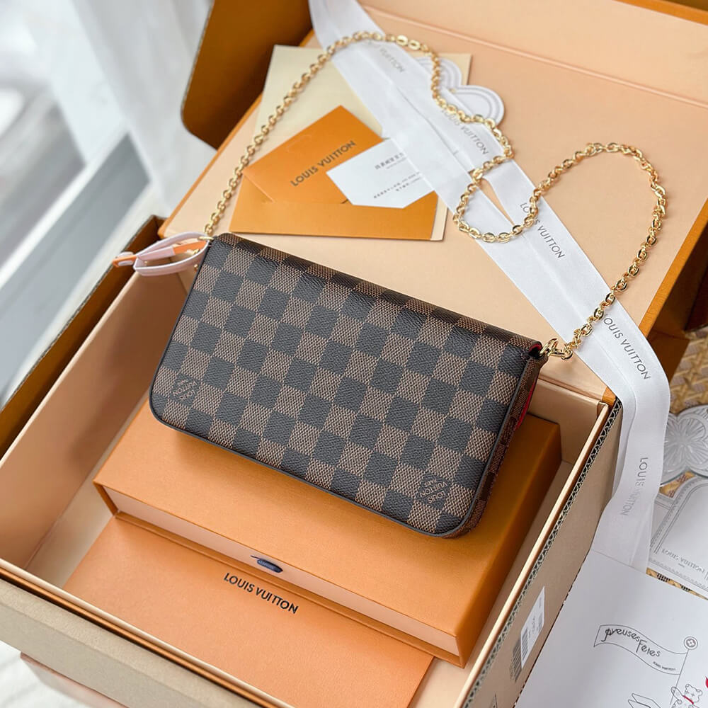 LV Pochette Félicie