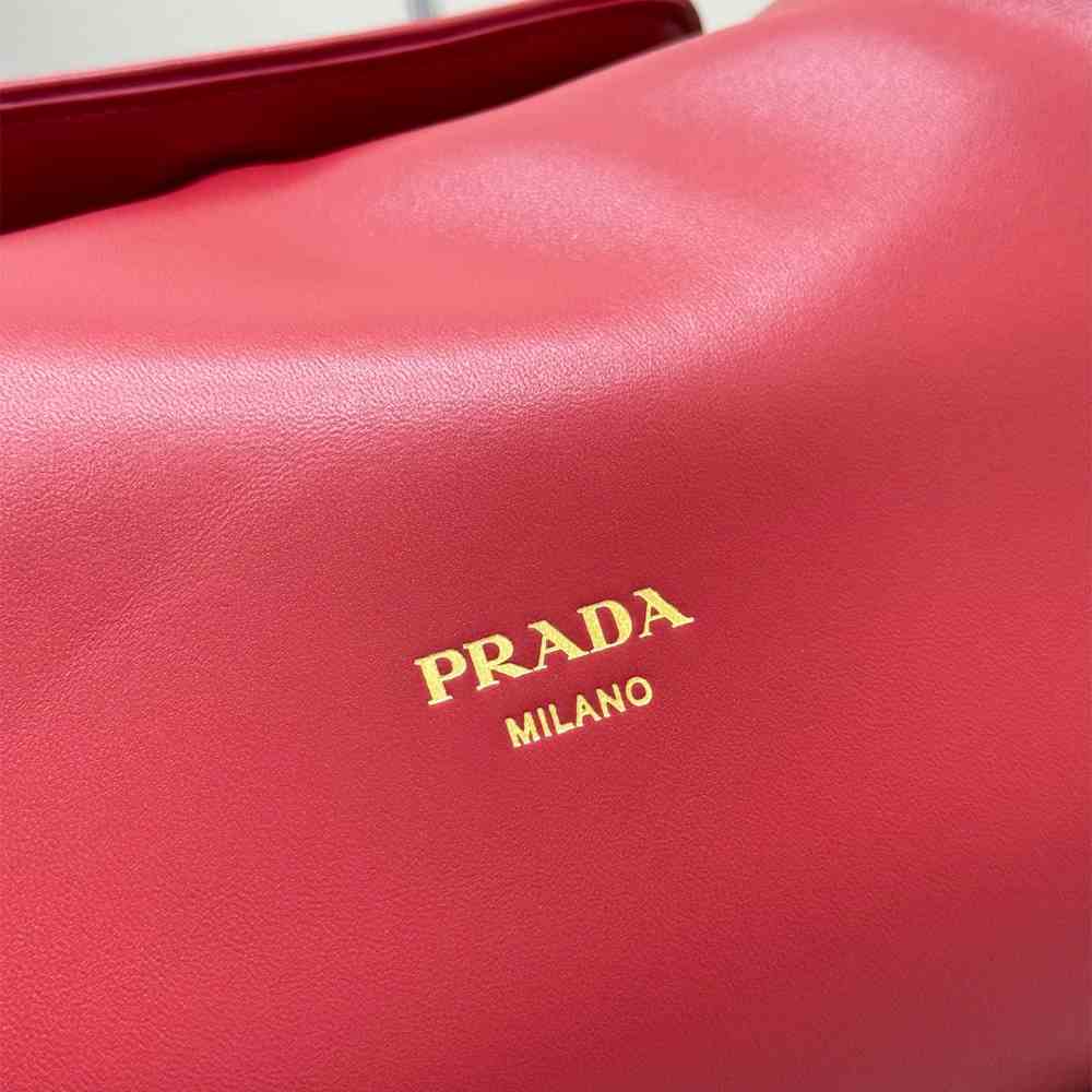 Small Pra*a Tumulte nappa leather bag(HIGH-END GRADE)