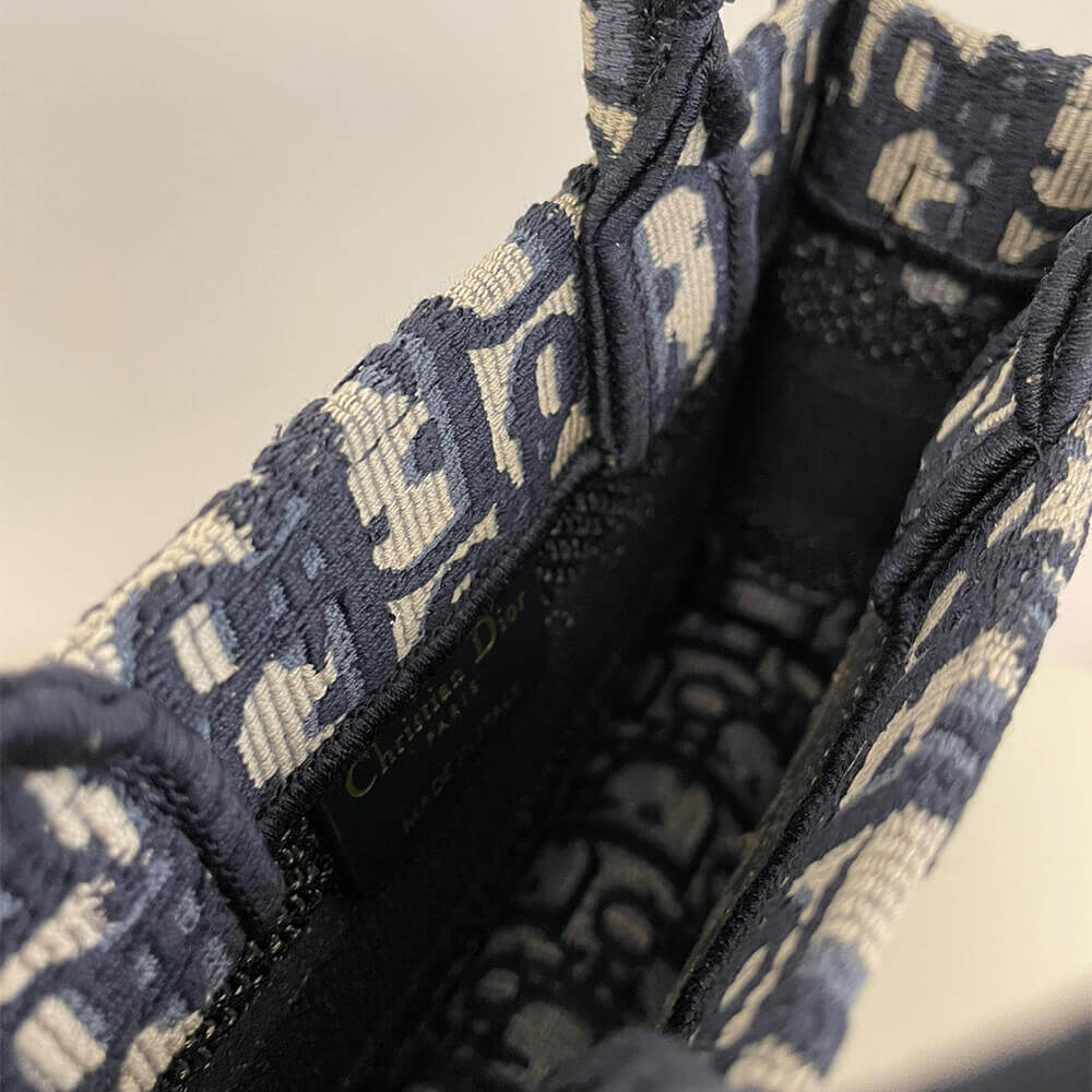 Mini D10r Book Tote