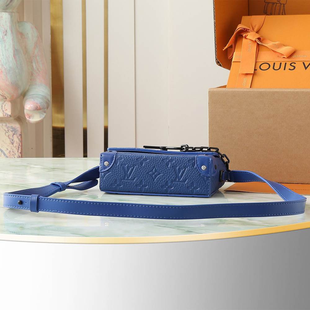 LV Steamer Wearable Wallet