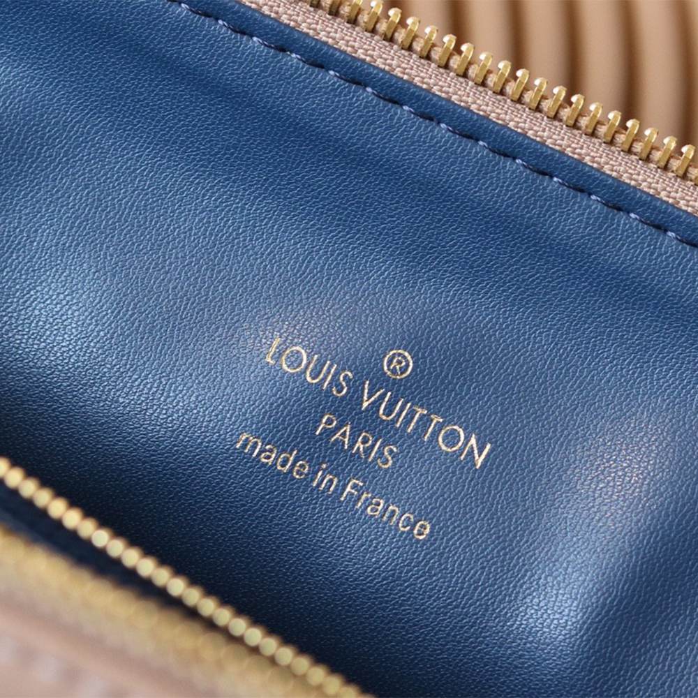 LV Coussin MM(HIGH-END GRADE)
