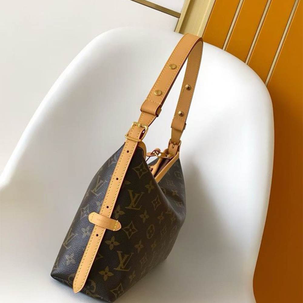LV CarryAll East West