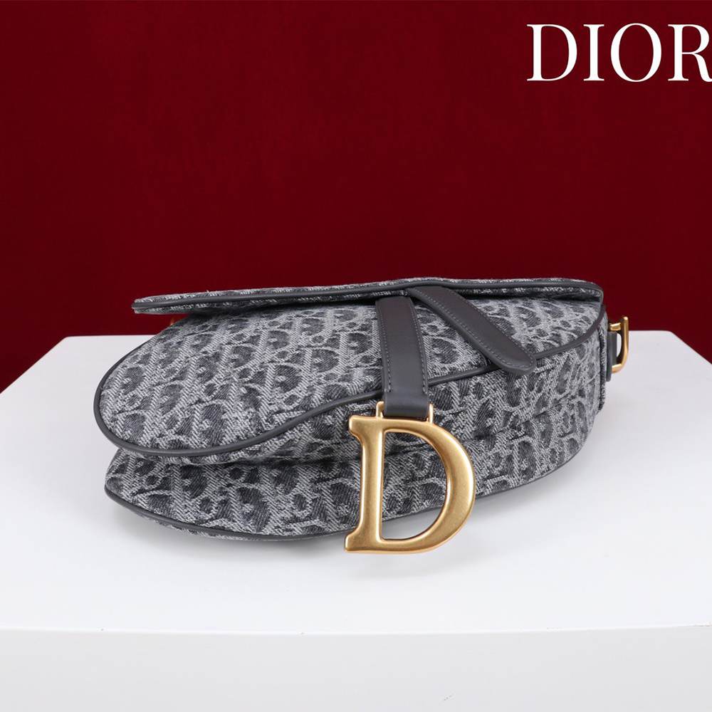 D10r Saddle Bag with Strap