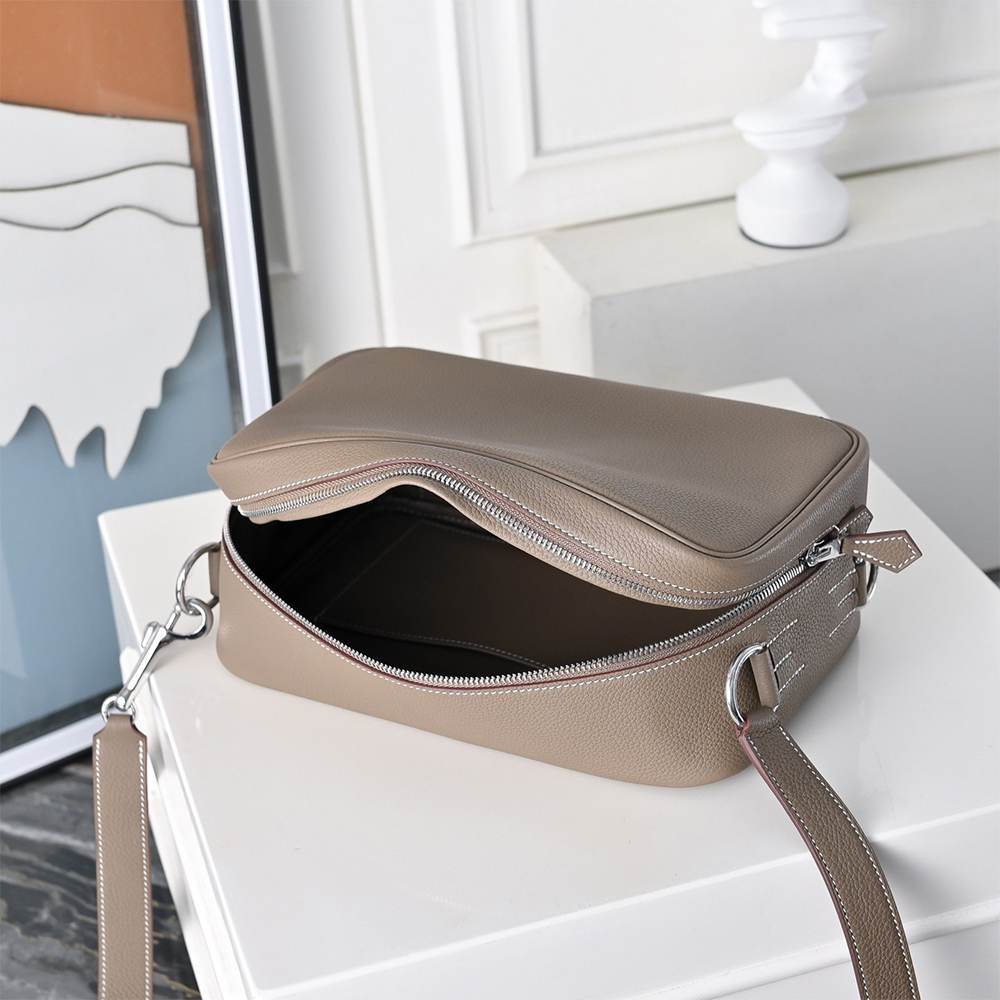 H**me5  On-body Mousqueton bag(HIGH-END GRADE)