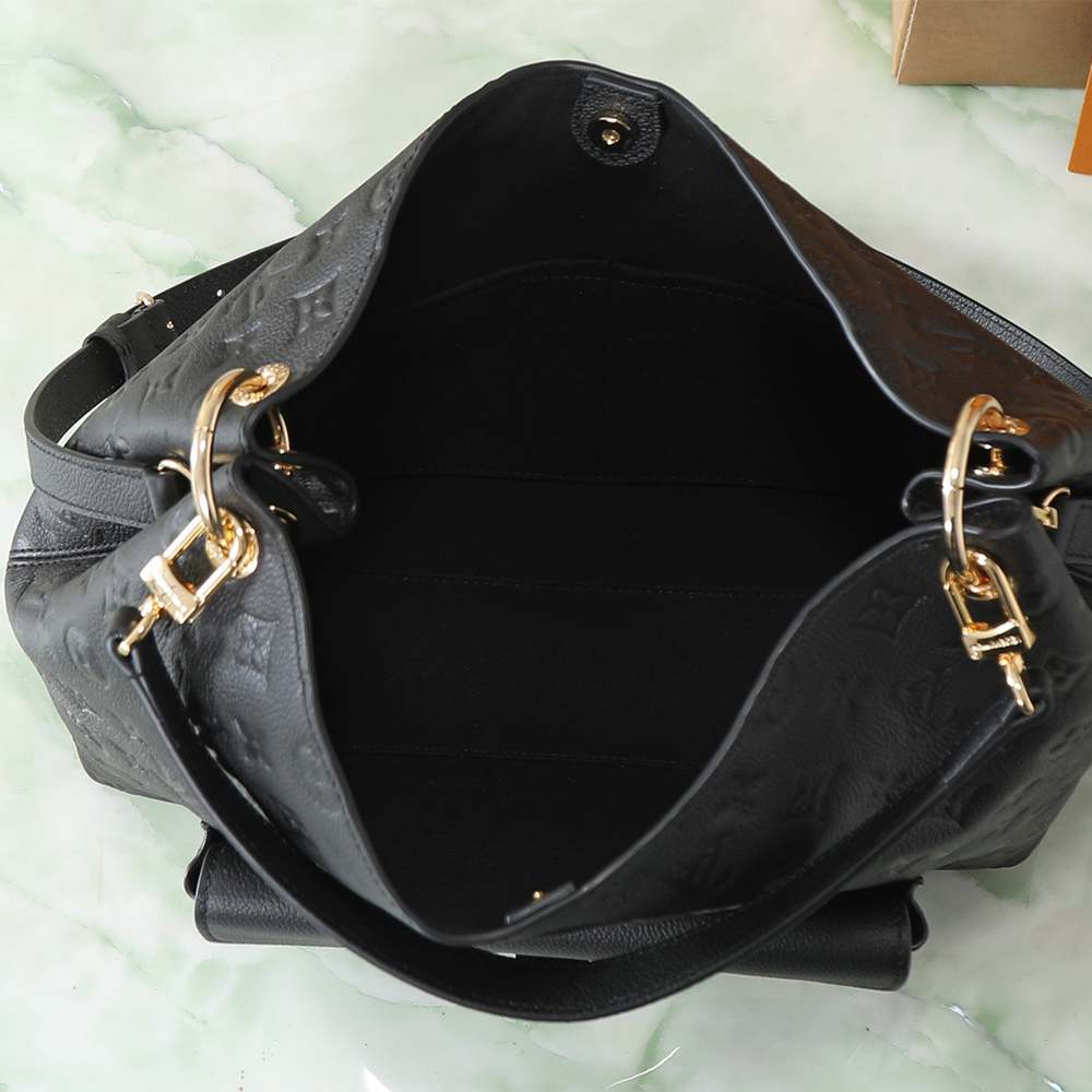 LV Hobo Métis(HIGH-END GRADE)