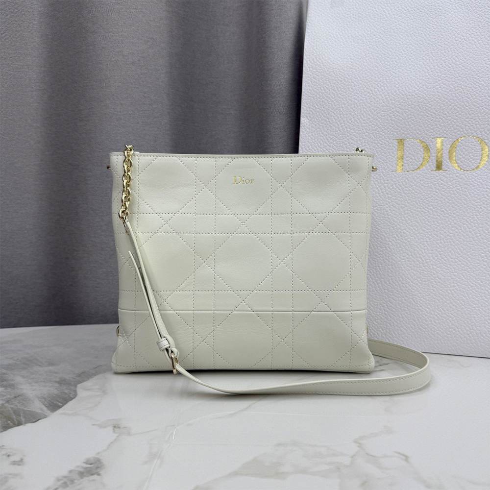 D10r Trianon Bag with Chain