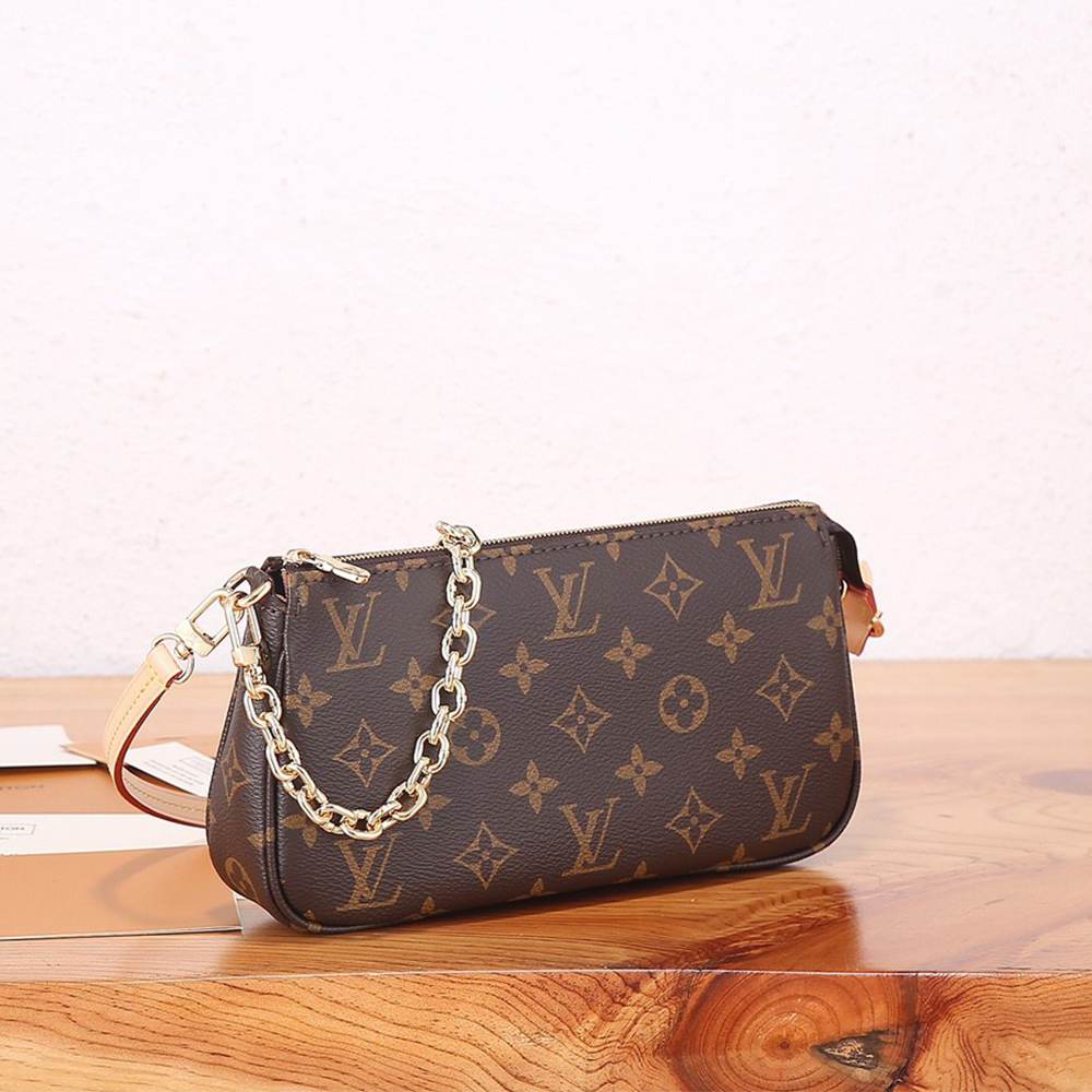 LV Pochette Accessoires